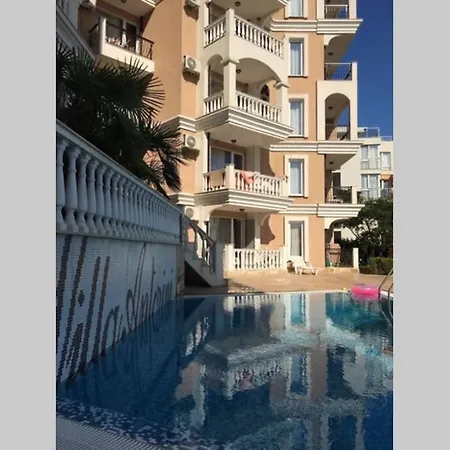 Апартамент С Бассейном И Видом На Море Apartament